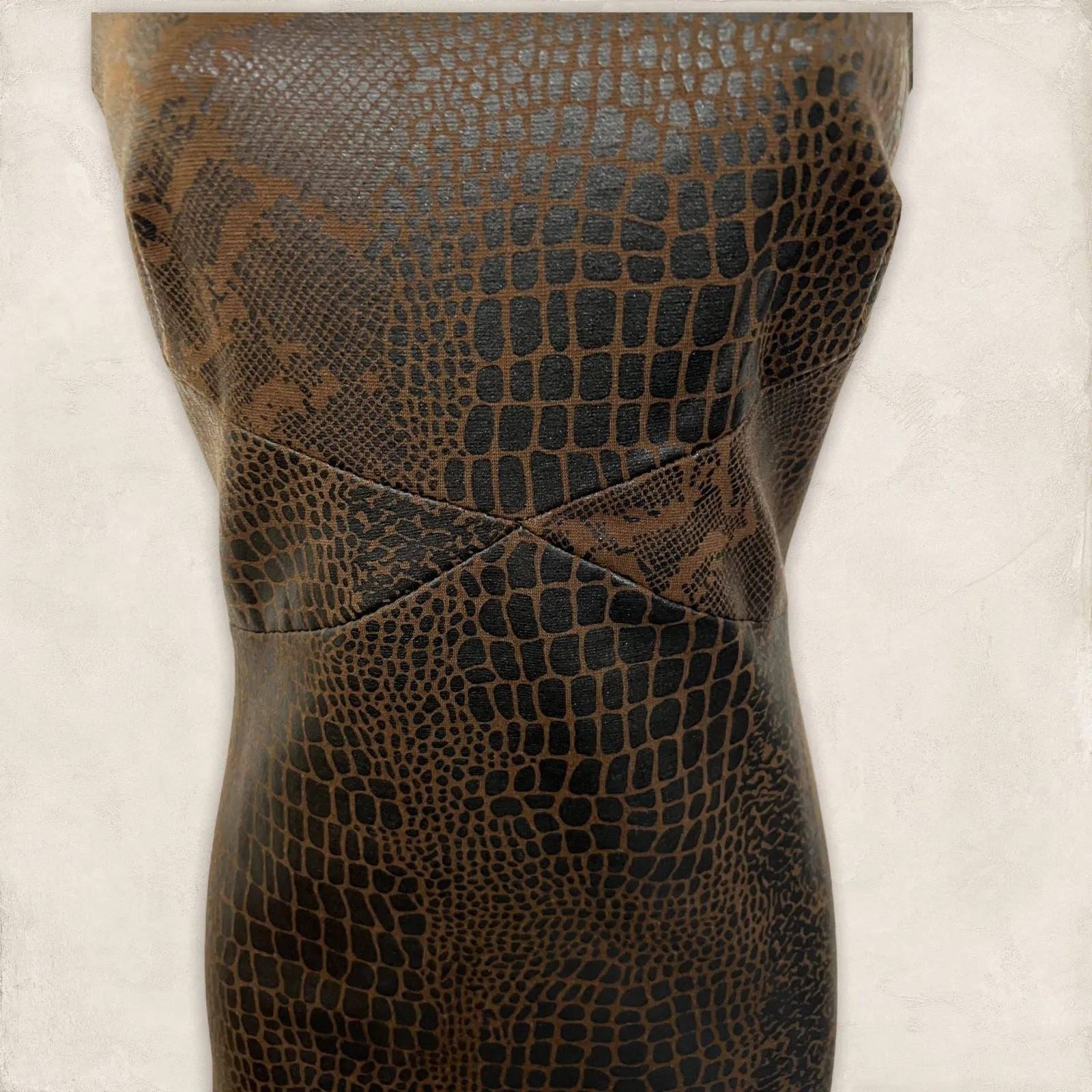 Alexon Vintage Brown Snake Print Leather Look Cap Sleeve Pencil Dress  UK 12 US 8 EU 40