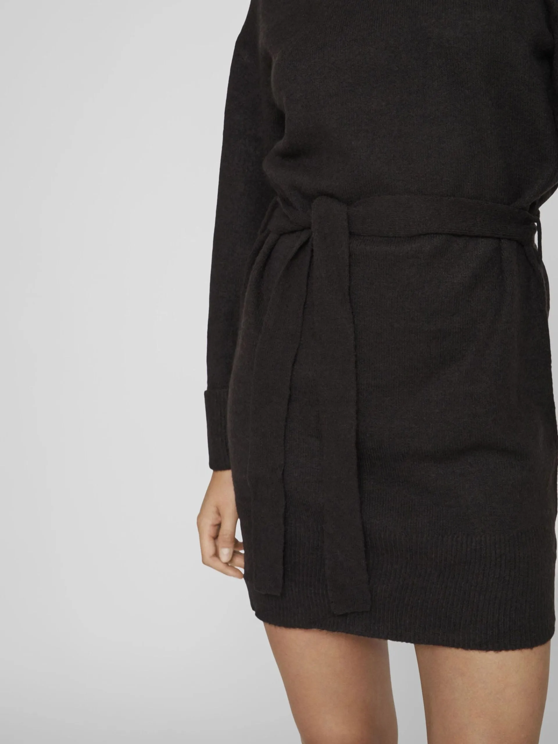 Alva Tie Belt Knit Dress (Black)