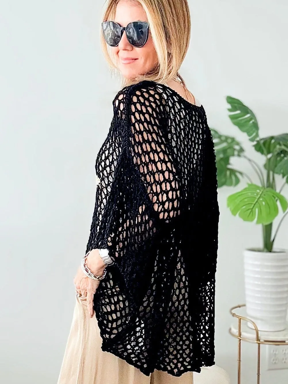 Attractive Crochet Knit Top with Star