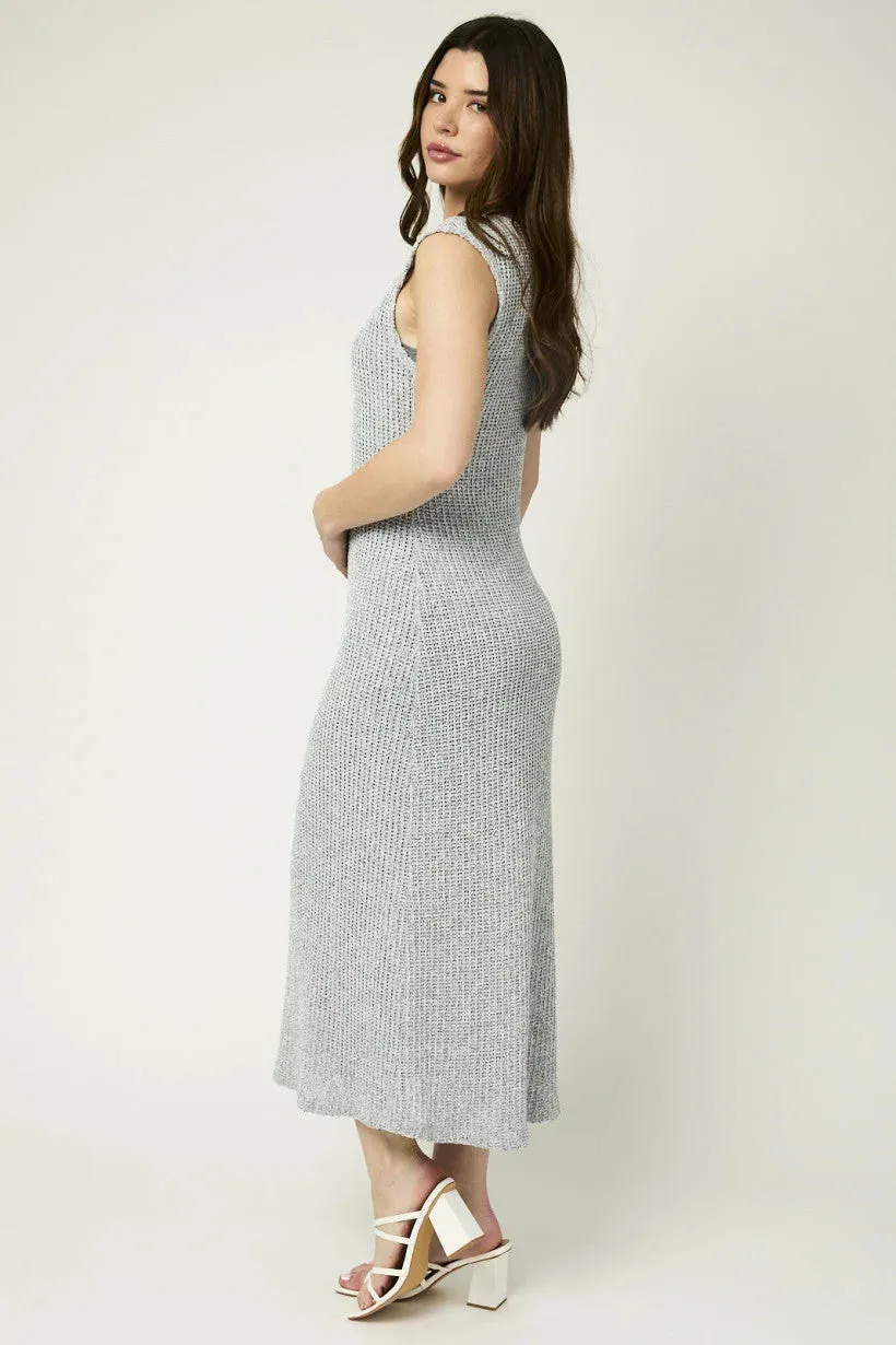 CAP SLEEVE ROUND NECK MAXI DRESS