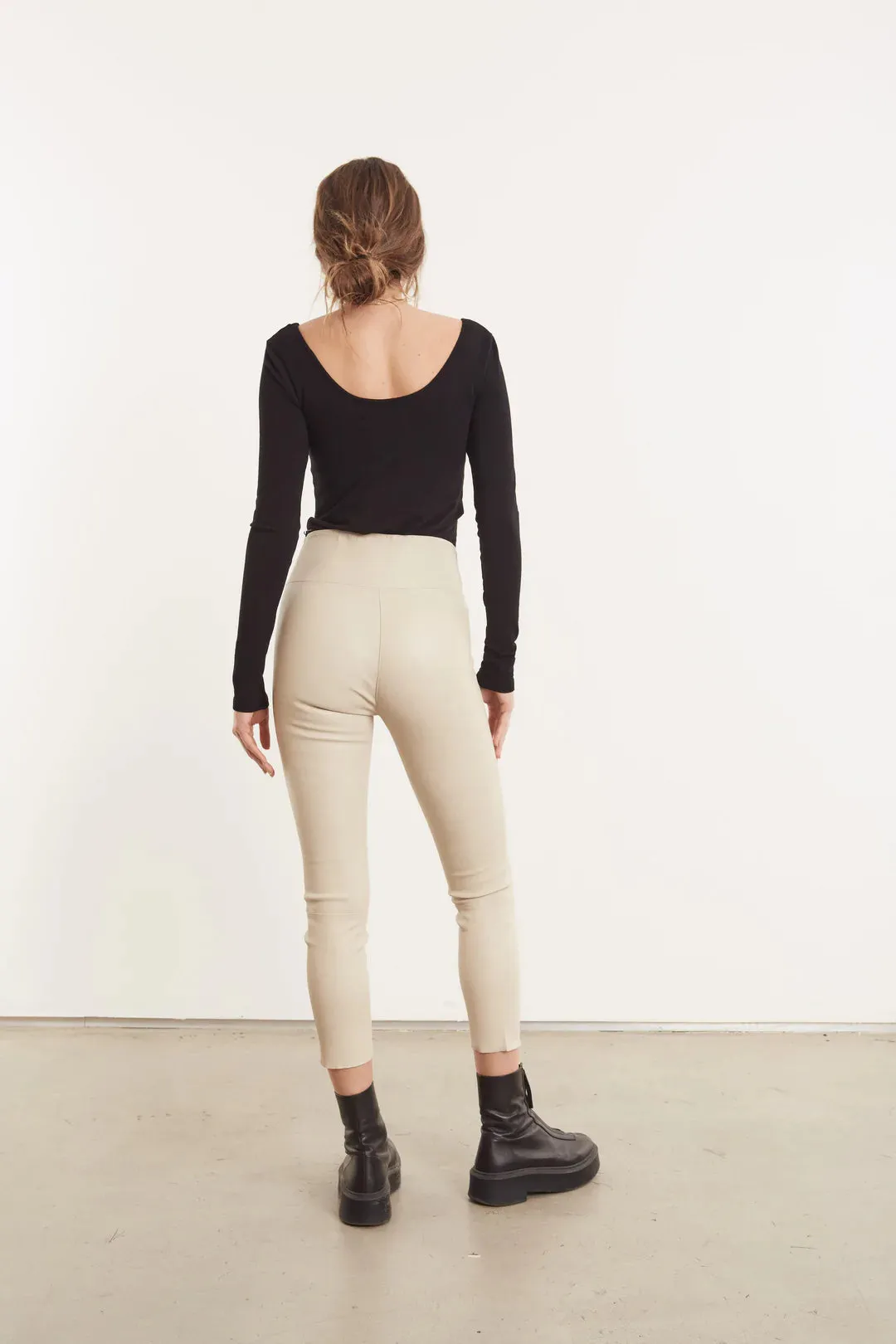 Capri Leather Legging - Off White