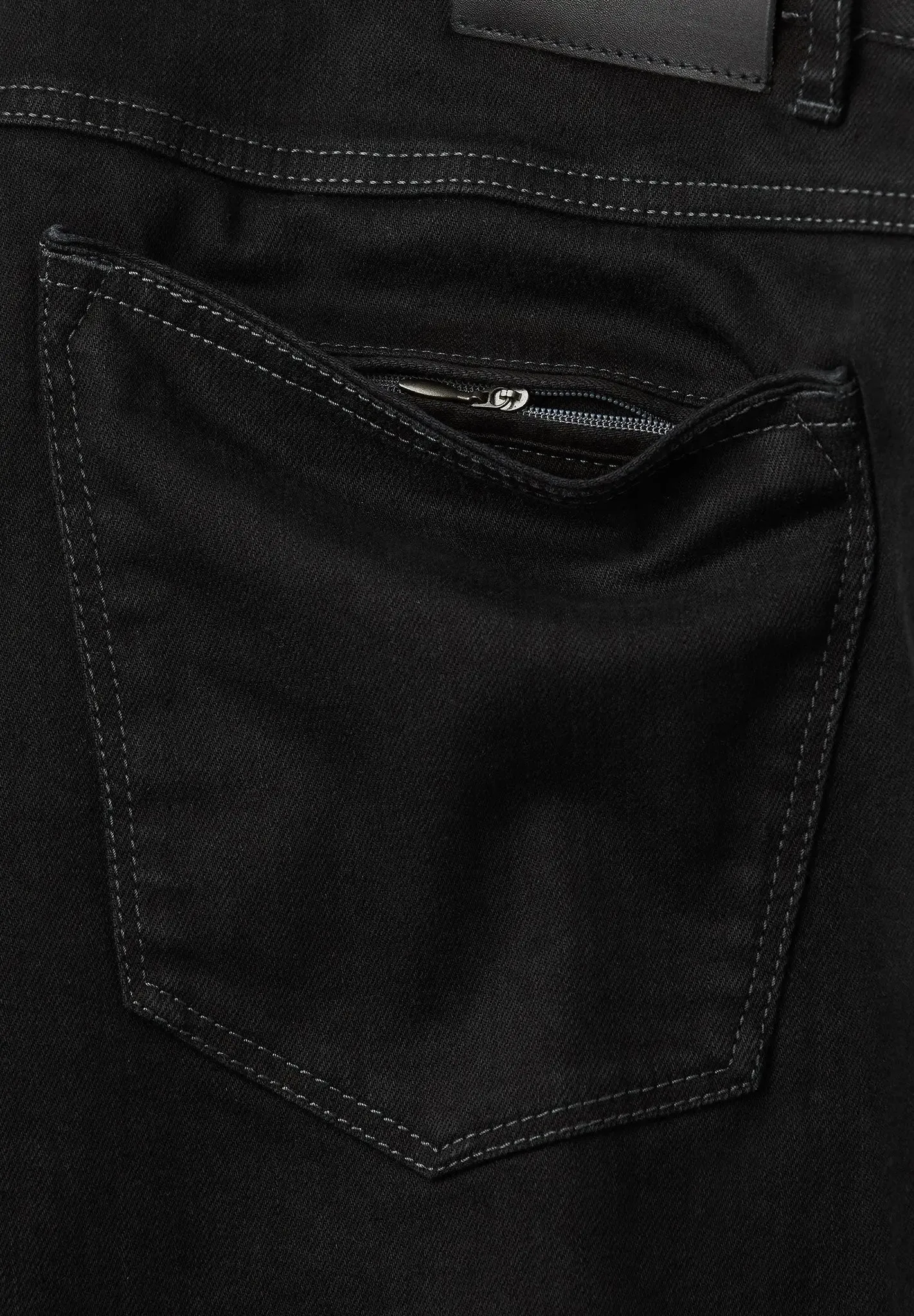 ID24789-Hiltl Black Jean