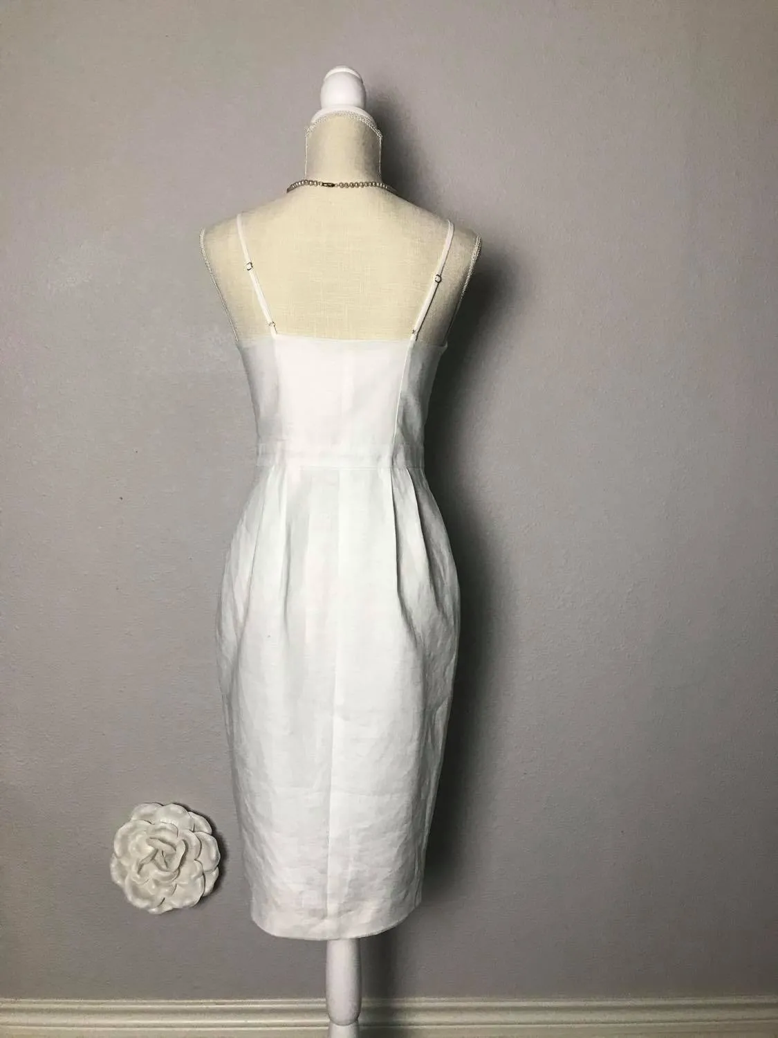 Lilian Dress in white linen