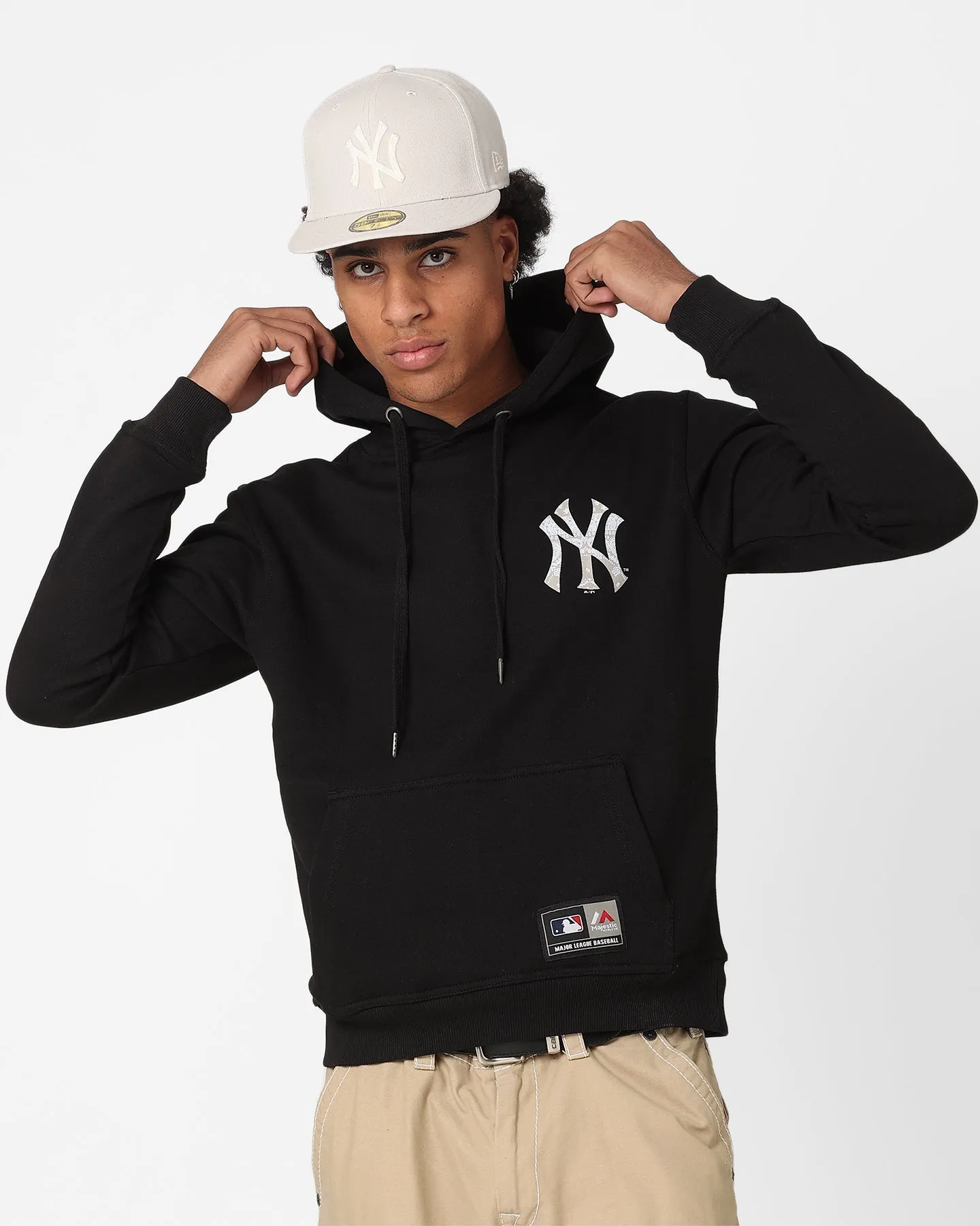 Majestic Athletic New York Yankees Bandana Paisley Duke Hoodie Black