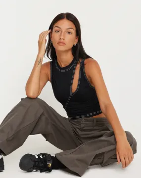 Min Cutout Crop Top in Black