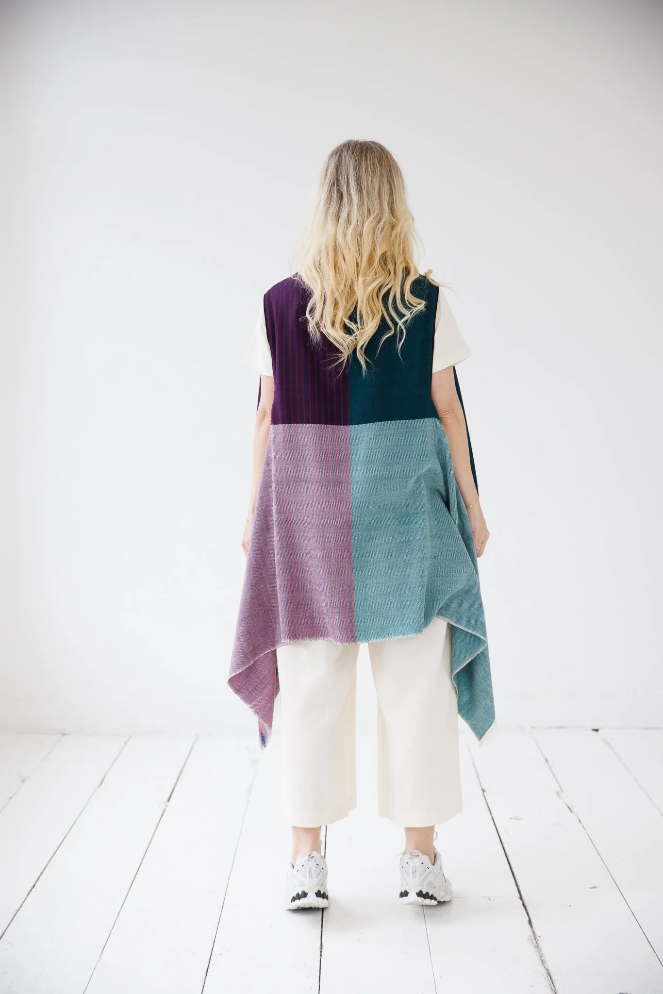 NEW! Light Wool Cape Fusion Teal Purple