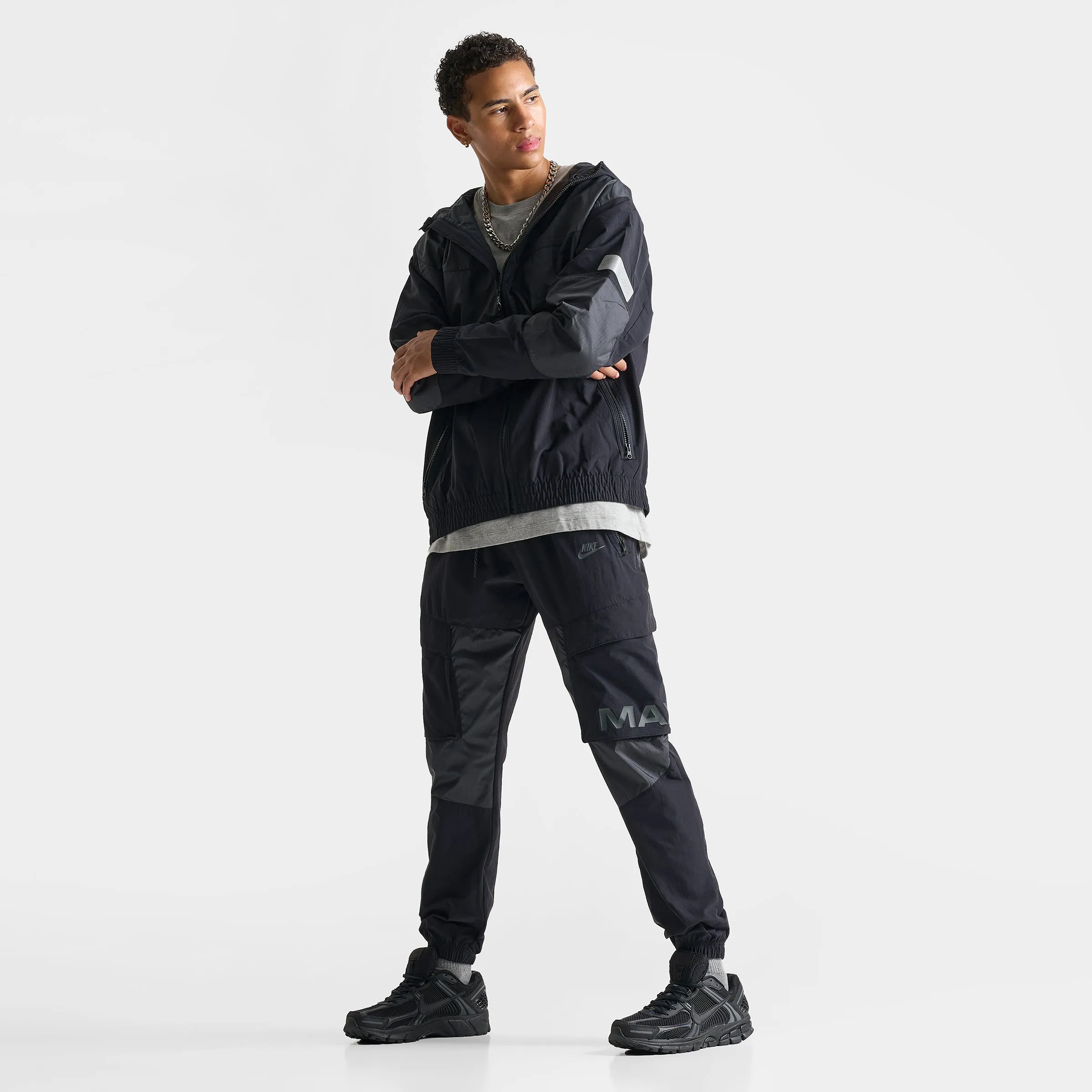 Nike Sportswear Air Max Woven Cargo Pants / Black