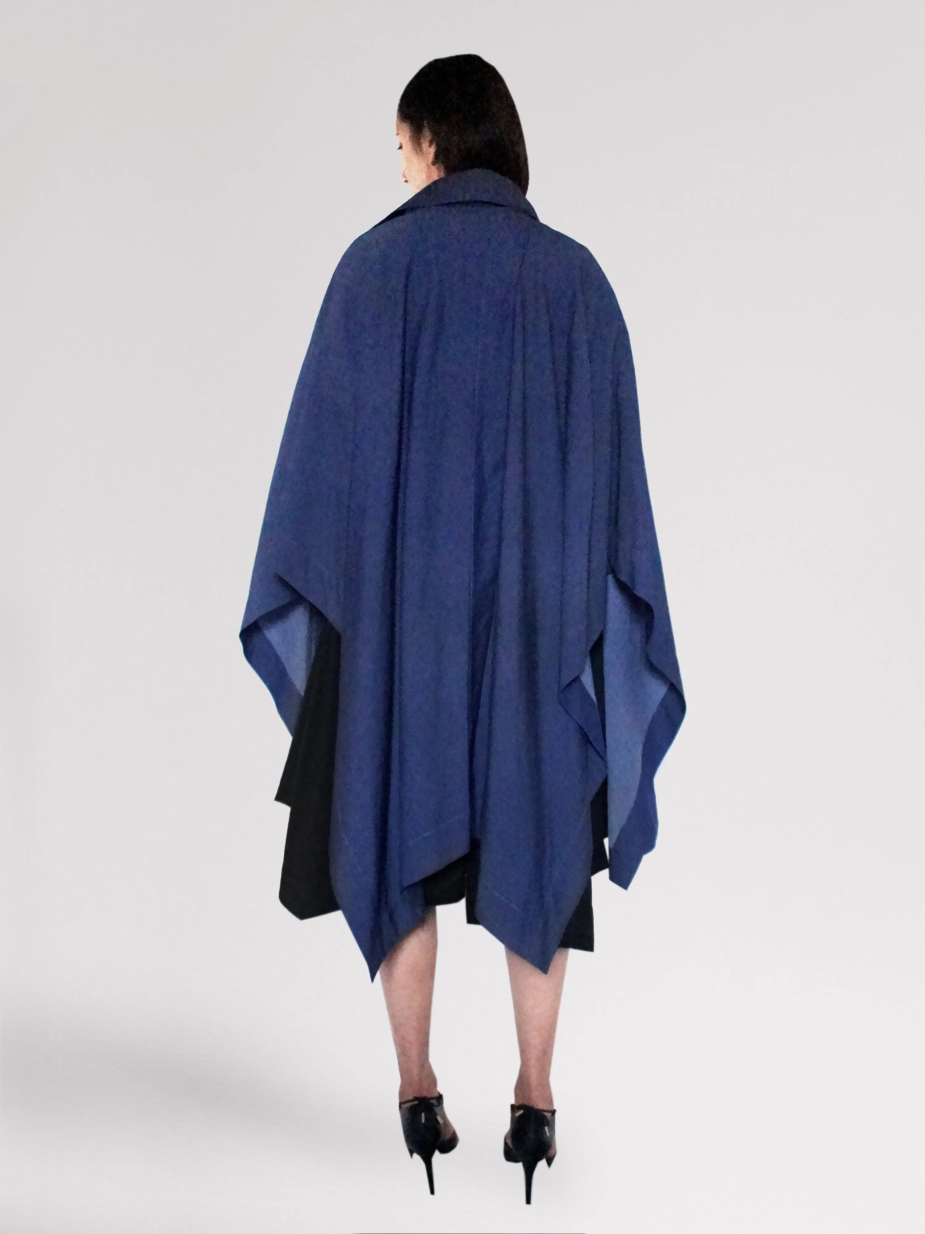 Origami Stain Collar Light Denim Cape / Navy