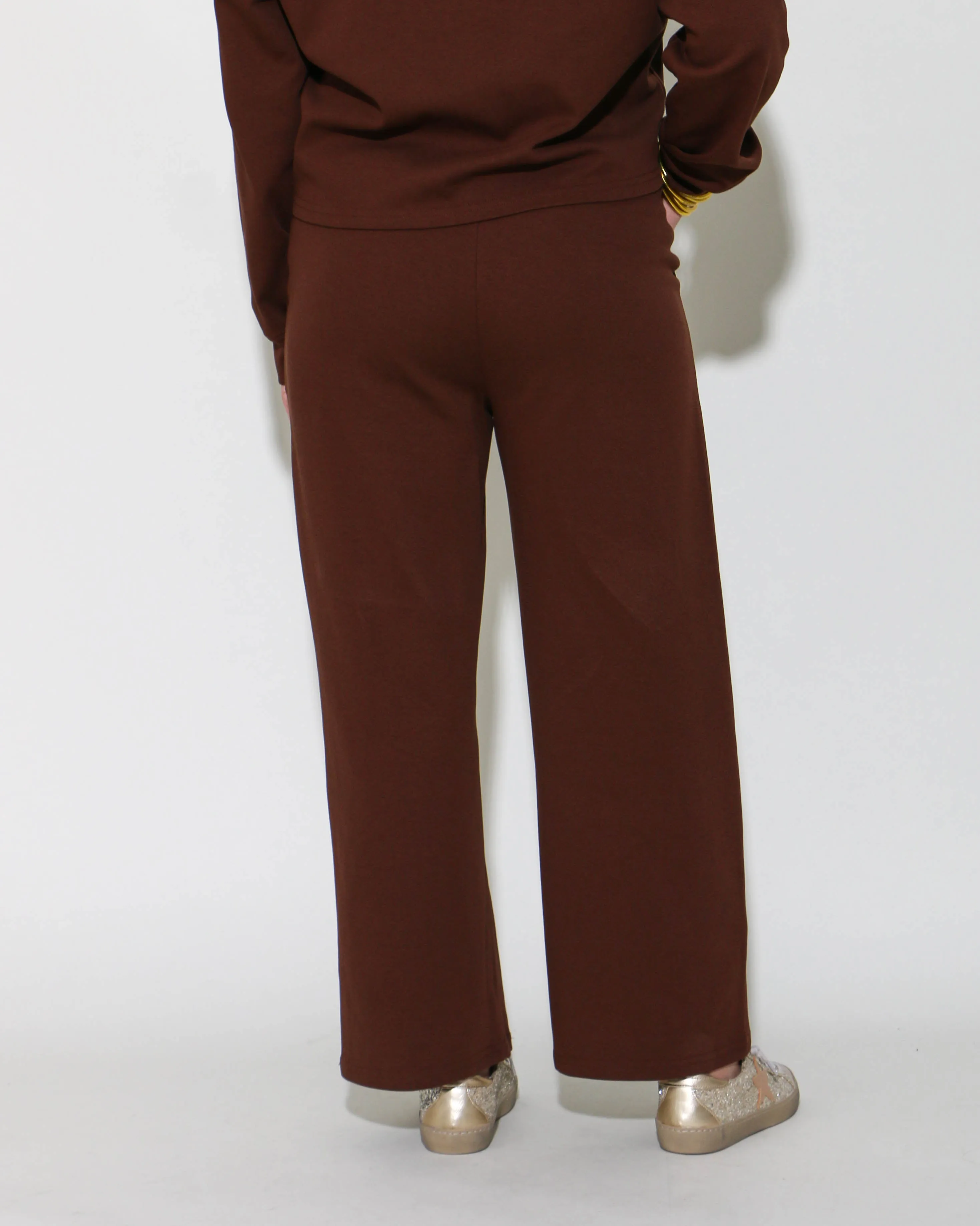 V-Neck Sweatshirt and Pants Set