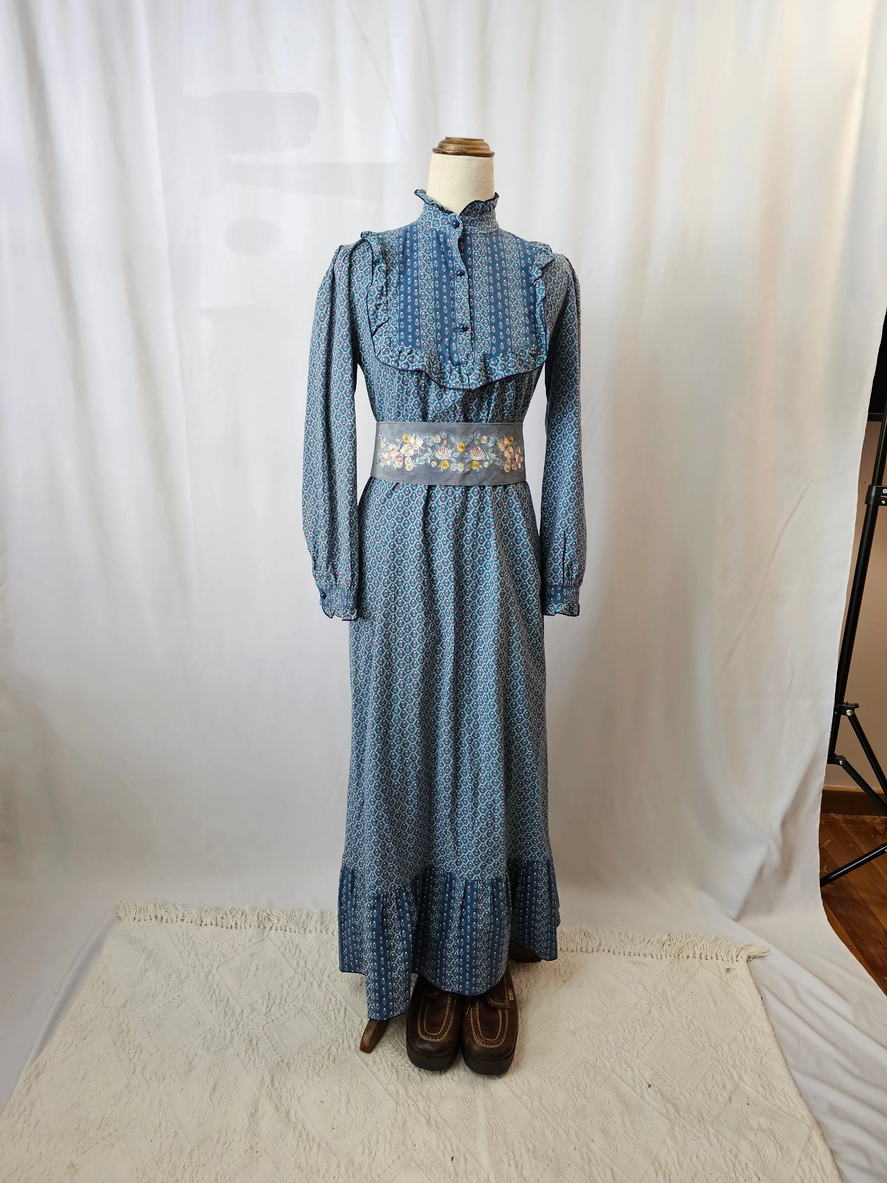 Vintage 1970s  German Indian Cotton Frilled Bodice Prairie Dress S