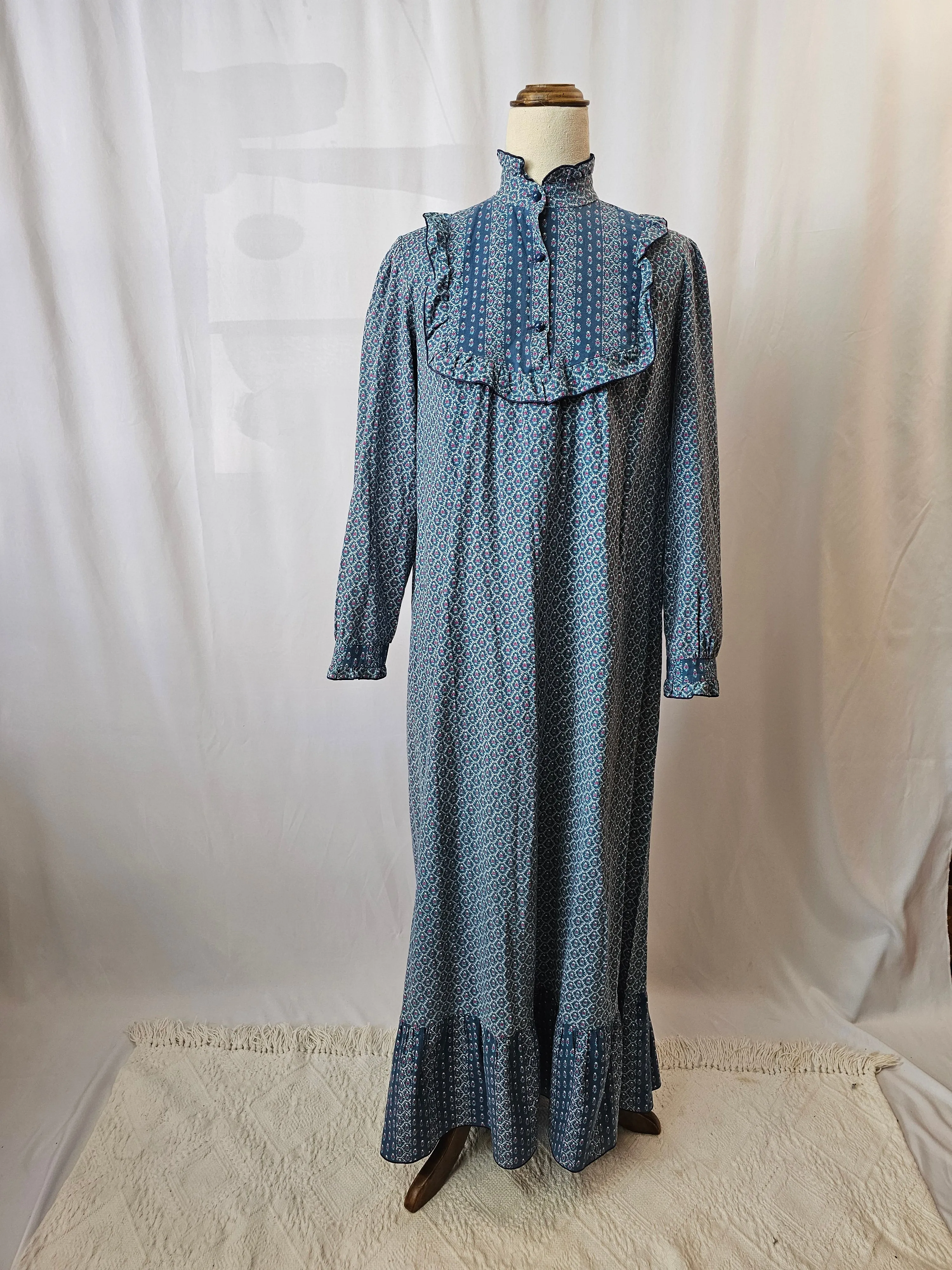 Vintage 1970s  German Indian Cotton Frilled Bodice Prairie Dress S