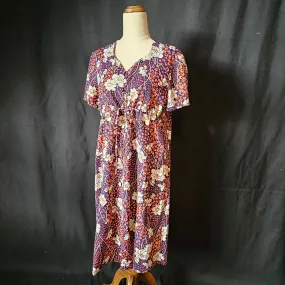 Vintage floral 70s dress size M